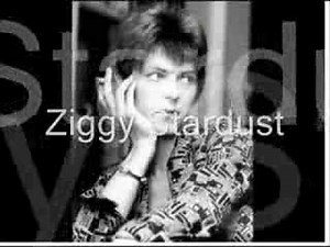 David Bowie - Ziggy Stardust (LYRICS + FULL SONG)
