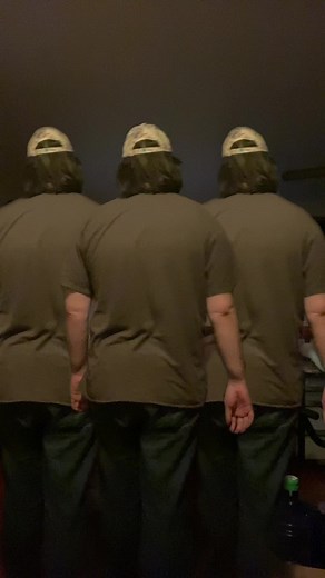 Joe Long (@joelongtok)’s videos with Gay Frogs (Alex Jones Remix) - Placeboing