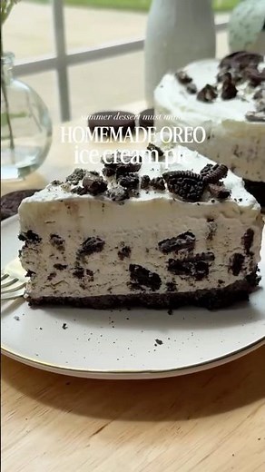 Easy Oreo Ice Cream Pie