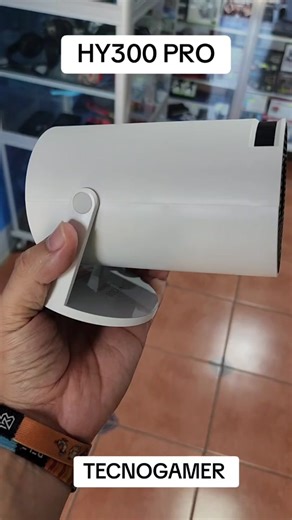 HY300 PRO Projector: Installation, Configuration, and Features