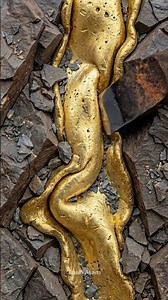 Breaking Stone to Uncover Hidden Gold ✨⛏️ | From Raw Vein to Pure Gold Bar (Satisfying ASMR)