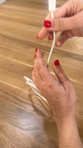 18K views · 215 reactions | Unboxing del IPhone 17  antes de que se dañara  ¿quieren que les cuente que pasó? #iphone17 #unboxing #apple #bostoncreator | Ana.velez89 | Facebook