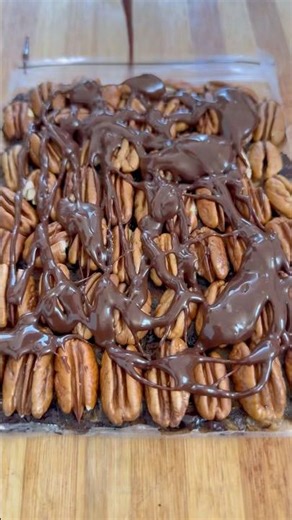 🥰 Healthy Date & Walnut Chocolate Snack | No-Bake Energy Treat 🍫🌰