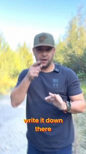 Full video in our YOUTUBE CHANNEL! Is your automatic car stuck? Don't panic! There's a little-known trick that might just save the day. A simple clip or even your keys can unlock a hidden lever. “It can save your life!” Who knew? #CarTips #LifeHack #CarTricks #AutomaticCars #HiddenFeatures | Onelife4wd