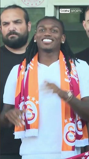 🟡🔴 Galatasaray'ın transfer görüşmelerinde bulunduğu Rafael Leao, İstanbul'da! #shorts
