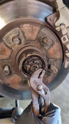 Fixing more phuked up work #mechanic #truck #automobile #obs #tools #diy #chevy #cars #repair