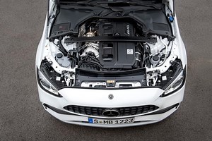 A Four-Cylinder Mercedes AMG C43 May Be Depressing, But It’s Also Slow