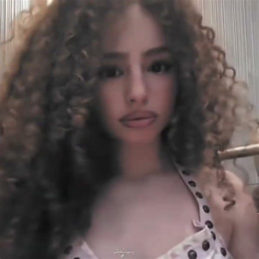 using sweetly devoted type cc. I want to be in a edit comp so bad #elianakalogeras