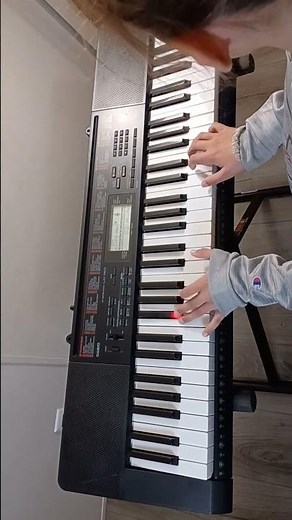 It's Corn song on the Casio LK-160 keyboard #piano #pianosound #music #pianosongs #itscornsong