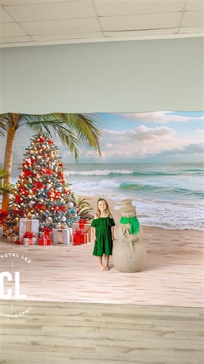 Pullback, final shots and testimonial from @crystalleephoto “As someone who lives in a beach town that thrives on tourism, I have been waiting a long time for a great Christmas beach drop and this one hit the mark perfectly! For reference, this is an 8x20 backdrop and floor, both premium fabric. I was surprised to see they both came with pole pockets, but l used magnets and tacks to get them directly on the wall. It was easier to put up than I expected…I love that you can get so many various loo