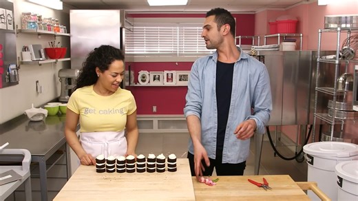 I built a mini Easter dessert table - and it came together fast