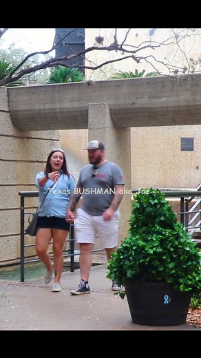 I wasn't trying to scare them that bad lol #bushman #bushmanprank #texasbushman #scareprank #funnyvideos