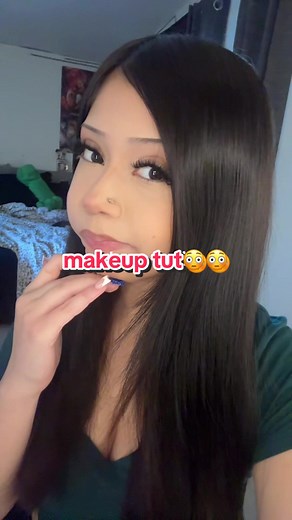 heh sorry if it’s awkward | Makeup Tut