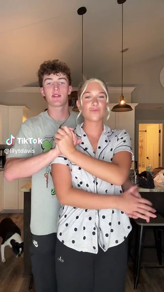 Creating Memorable Prom Moments with Your Favorite Date