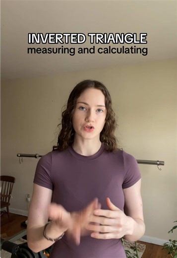 inverted triangle measurements and calculations 🫶 the hips and shoulders do not have to be exact to be an hourglass but they do have to be close #invertedtriangle #hourglass #dreambody #athomeworkout #bodyshape