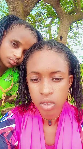Soureya Muse (@soureya.muse)’s videos with son original - Soureya Muse