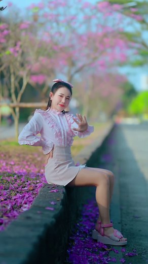 ไอเดียท่าโพสถ่ายรูปนั่งสวยๆ