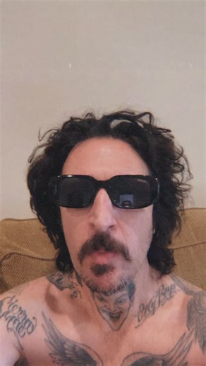 ROCKTOBER in CALIFORNIA!!! Oct 18 - Costa Mesa, CA @wayfarercm Oct 24 - Walnut Creek, CA @retrojunkiebar Oct 31 - Los Angeles, CA @siksfest Where Y’all Going??? 💃🎸🥁🎙️💦 | Mickey Avalon