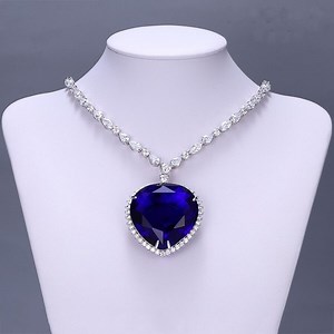 A stunning reproduction of the iconic Titanic necklace and just like Rose, now you can have your very own Heart of the Ocean necklace  GET IT HERE https://bit.ly/HeartOfTheOcean | OddGifts.com | Facebook