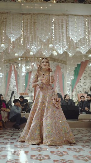 Stunning Wedding Dance Reel: Emotional Bride Performance