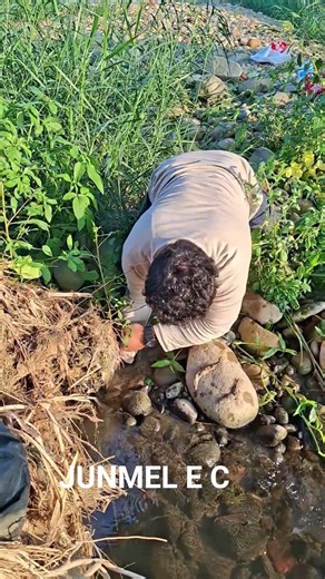 Ang laki ng isda ang hirap bunutin