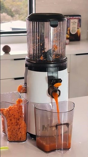 Hands-free and prep-free juicing with the MOD Cold Press Auto+ Juicer #health #juicing#mumlife