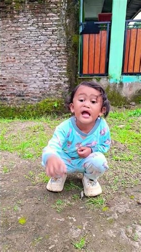 Aduh aduh digigit semut #shorts