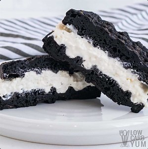 42K views · 254 reactions | If you are looking for a low-carb treat, these Oreo chaffles are for you! Not only are they sweet and reminiscent of the classic cookie, but they are keto-friendly as well. Perfect for anyone with a sweet tooth or an Oreo addiction! FULL PRINTABLE RECIPE: https://lowcarbyum.com/easy-oreo-chaffles-recipe/ BLACK COCOA: https://globalbelly.com/collections/low-carb-yum/products/keto-chocolate-glazed-donuts | Low Carb Yum | Facebook