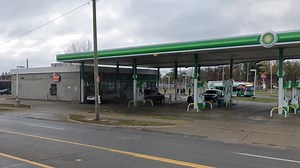 252K views · 1.3K reactions | According to 8th Precinct Dispatch Audio, the business at 24761 7 Mile W x Grandview has been closed by the city, scouts are to pay special attention to the biz to make sure it isn't open, or doesn't open I guess. No explanation was given as to why the biz was closed. | The Detroit Scanner | Facebook