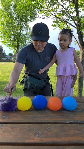 Which Balloon COLOR is more Satisfying? 🎈🤔