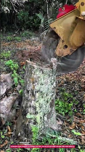 hydraulic stump grinder attachment with 400–700 mm cutting wheel for deep tree stump removal