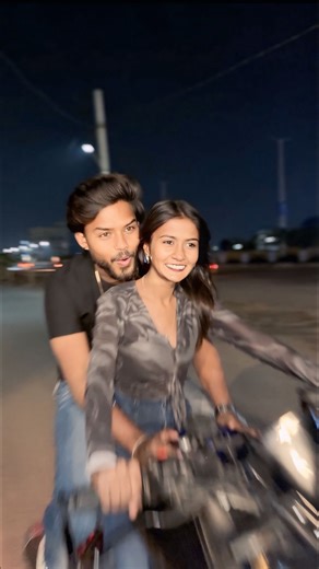 DWARIKA PRAJAPAT on Instagram: "Aryan Mujhse Kitna Jyada Darte Hai🥺😂 @ig_aryan.02 . . . . #couple #explore #explorepage #love #pyaar"