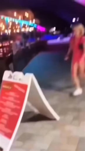 You'll fall for Alfa Force. Every. Single. Time...🤩 #alfaforceequine #alfaforce #whatsonthetagisinthebag #grandmasrecipe ￼#foragebased #topshelf #premiumequinenutrition ￼ | ALFA FORCE