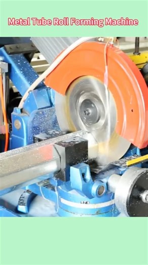 Octagonal tube roll forming machine