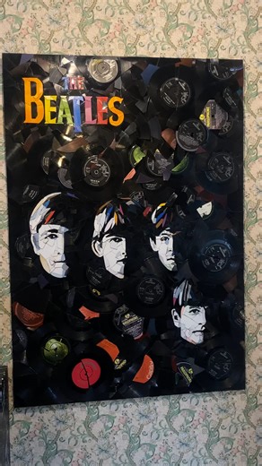 An Ed Chapman mosaic 😍 This striking artwork reimagines the iconic With The Beatles album cover, meticulously crafted from vinyl pieces that create remarkable depth, texture, and shadow throughout the mosaic 🤩💿 Ed Chapman is widely recognised for his distinctive style, with his work proudly displayed in the collections of private individuals as well as prestigious corporate and commercial spaces worldwide! 🖼️👨‍🎨 Would you want to own a piece of Ed Chapmans work? 🙏🎉 #artwork #mosaic #arti