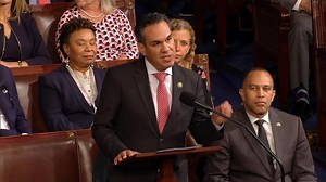 Rep. Aguilar nominates Jeffries for House speaker