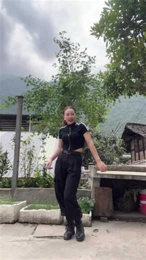 平凡没事，只要平安就好，平淡没事，只要心安就好#再度重相逢 #简单易学 #零基础学舞蹈
