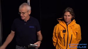 16K views · 327 reactions | Space Blanket use. A way that actually works rather than getting all torn and blowing away. (Technique Credit: Markus Isser, ICAR conference, Zakopane, 2019) #rescue #remotemedicine #survival #wildernessmedicine #wildernessfirstaid #roperescue #technicalroperescue #backcountry | Rich Delaney | Facebook