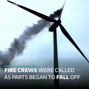 Watch: A wind turbine bursts into flames in the Cambridgeshire Fens. Cambridgeshire Fire & Rescue Service say the cause is unknown but it comes after storms and lightning in the area. http://www.itv.com/news/anglia/2018-05-30/wind-turbine-bursts-into-flames-in-cambridgeshire/ | ITV Anglia
