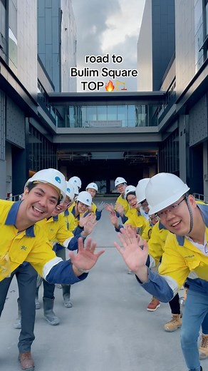 JTC Corporation on Instagram: "Bulim Square Phase 1 is officially TOP! 🎉🎉🎉 This state-of-the-art industrial hub is ready to welcome tenants and bring Industry 4.0 forward with its #advancedmanufacturing facilities and R&D opportunities. #BulimSquare #Innovation #JurongInnovationDistrict @saa.architects @tylininternational"