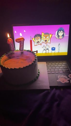 Celebrating My 17th Birthday with Bokuaka Cake