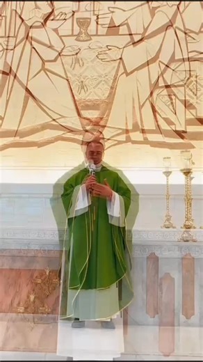 Santuário Diocesano Nossa Senhora Aparecida on Instagram: "📖✨ Hoje a homilia do padre foi saBOR Evangelho! Logo mais traremos um pedacinho para vocês 😅 #SaborEvangelho #HomiliaQueAlimenta #PalavraViva #SantaMissa"