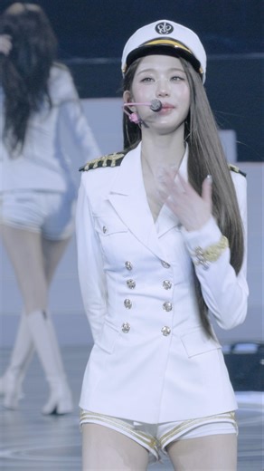 IVE 2026 FAN CONCERT "DIVE into IVE", "Blue Heart" 장원영 Clip