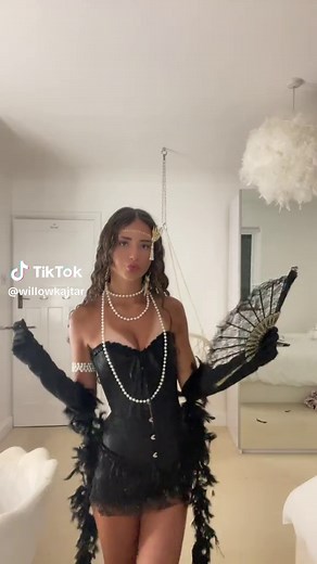 Great Gatsby Halloween Costume Ideas for Your Party
