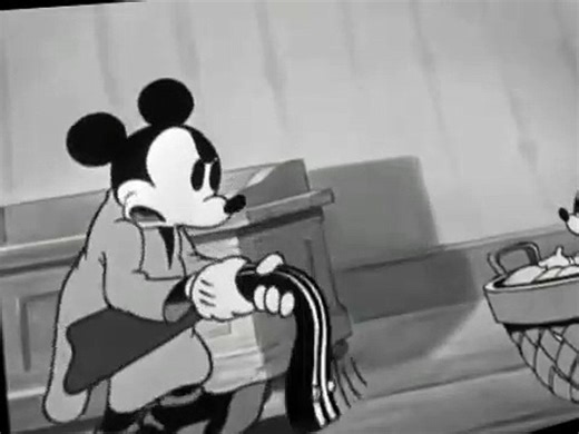 Mickey Mouse Sound Cartoons (1934) - Mickey Plays Papa
