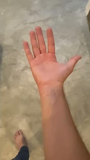 MRTK Hand Tracking Teleportation Gesture with Oculus Quest