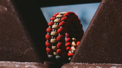 Iron Man Legacy Glock Knot Paracord Bracelet – Step-by-Step Tutorial