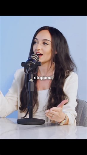 Isabella Kotsias on Instagram: "My biggest secret? I NEVER STOPPED 👇 My 3 main keys to success in my life are: Faith, Strategy & Consistency 🔑 I literally started from 0. NO handouts, NO connections. I learned how to use online business + social media to my advantage & became a millionaire in 2 years! 💰 Now I’m building my dream home 🏡 & Driving my dream car 🚗 Now I’m here to show you how.. AND I give it all away 100% FREE. Nobody got you like I got you 🫶💖👇 ✨ Watch my YouTube channel: 🔎