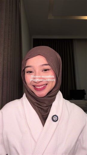 Shower Essentials for Pregnancy