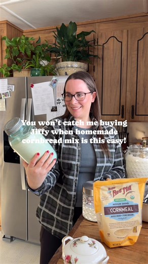 The recipe makes 8 cups and it lasts up to 1 year! I’ve also included recipes for skillet cornbread and honey cornbread muffins. 😋 ➡️ Comment RECIPE and I’ll send it to your messages or click here: https://entirelyelizabeth.com/self-rising-cornbread-mix/ #homesteader #homemaderecipes #lifeonthefarm | Entirely Elizabeth